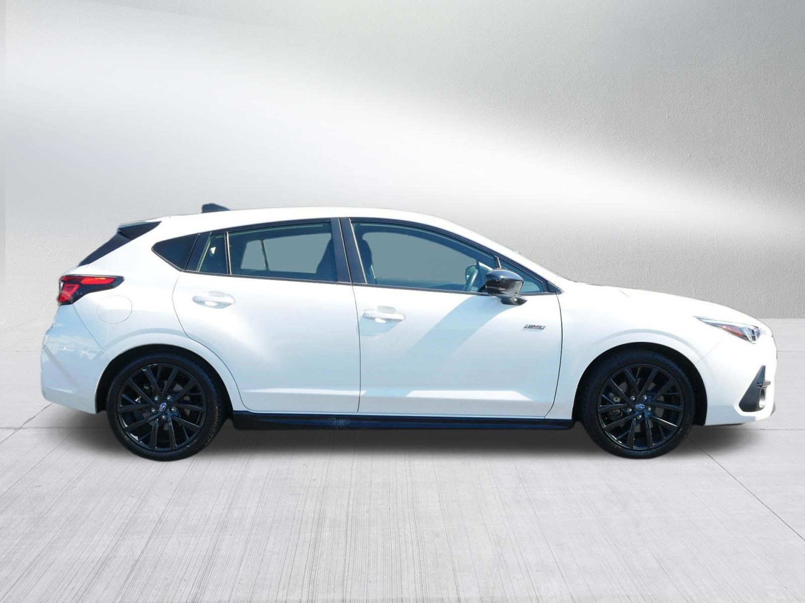 Used 2024 Subaru Impreza RS w/ Popular Package #1 AWD/4WD image 8