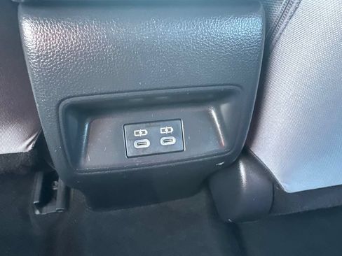 Used 2023 Toyota Corolla SE w/ Carpet Mat Package (TMS) FWD image 22