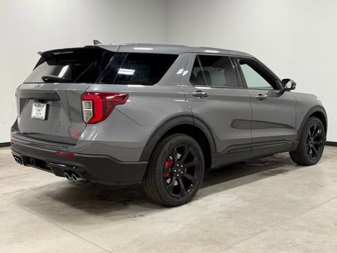 Certified 2021 Ford Explorer ST w/ Equipment Group 401A image 12