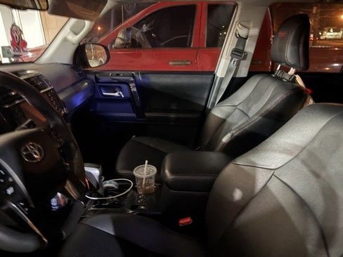 Used 2021 Toyota 4Runner TRD Off-Road Premium image 5