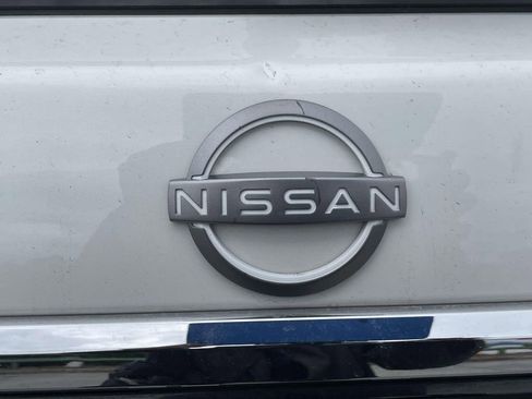 Used 2024 Nissan Armada Platinum w/ Cargo Package image 9