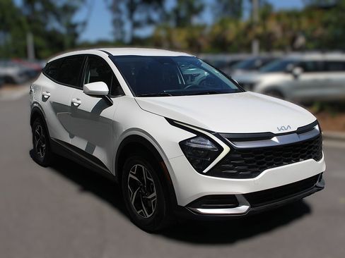 Certified 2023 Kia Sportage LX FWD image 12
