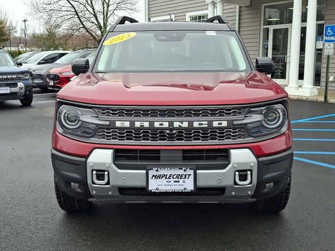 Certified 2025 Ford Bronco Sport Badlands AWD/4WD image 2