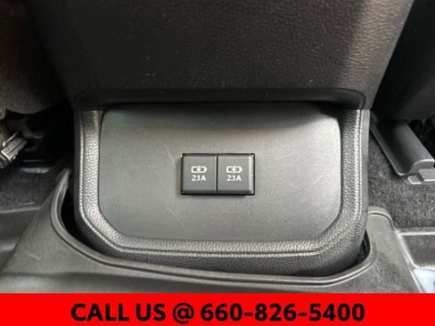 Certified 2020 Toyota Highlander XLE AWD/4WD image 11