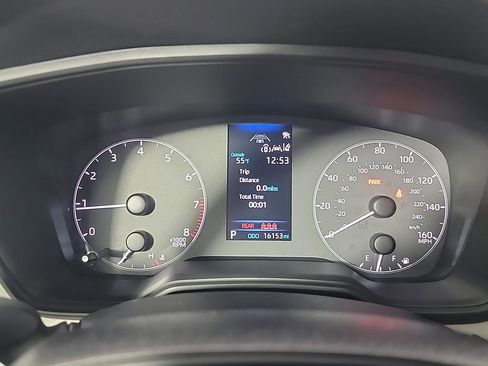 Used 2024 Toyota Corolla Cross L image 22