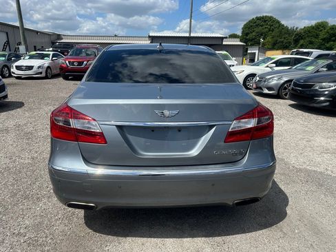 Used 2014 Hyundai Genesis 5.0 R-Spec image 5