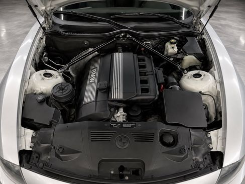 Used 2003 BMW Z4 2.5i RWD image 7