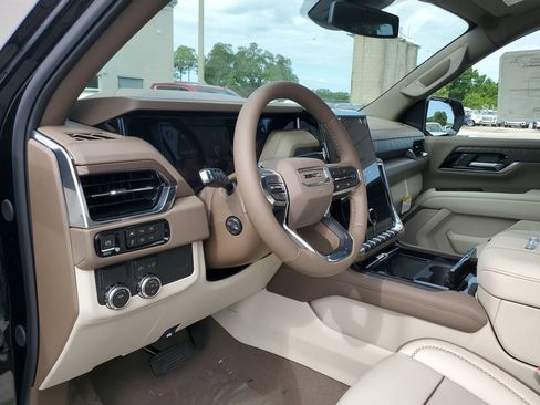New 2026 GMC Yukon Denali RWD image 20