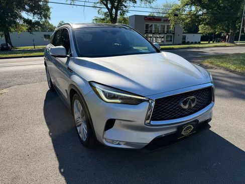 Used 2020 INFINITI QX50 Sensory w/ Proactive Package AWD/4WD image 3