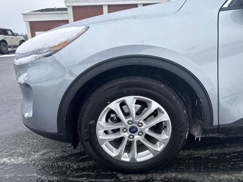 Used 2022 Ford Escape SE w/ Cold Weather Package image 20