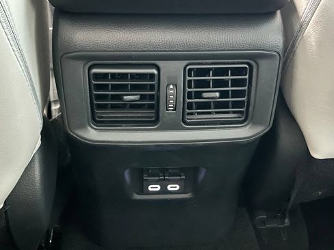 Used 2025 Toyota RAV4 XLE Premium w/ Weather Package AWD/4WD image 38