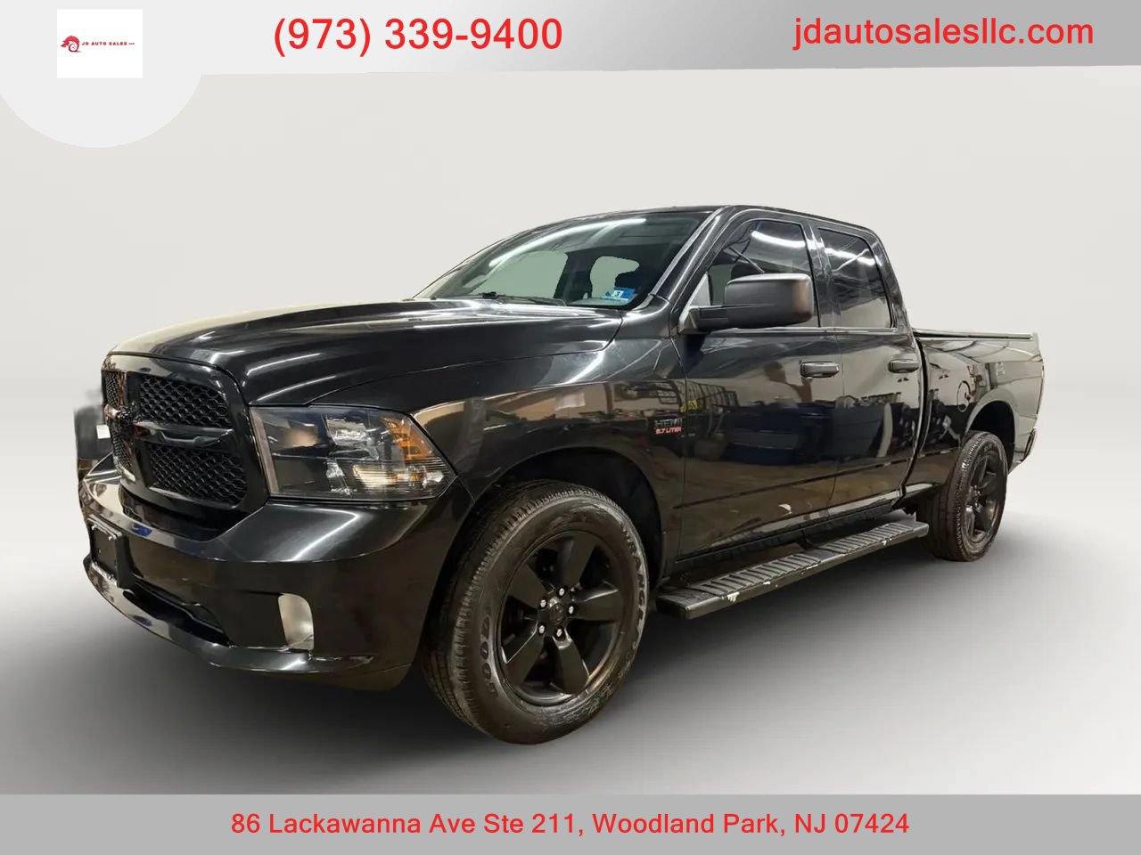 Used 2018 RAM 1500 Express w/ Black Ram 1500 Express Group AWD/4WD image 1