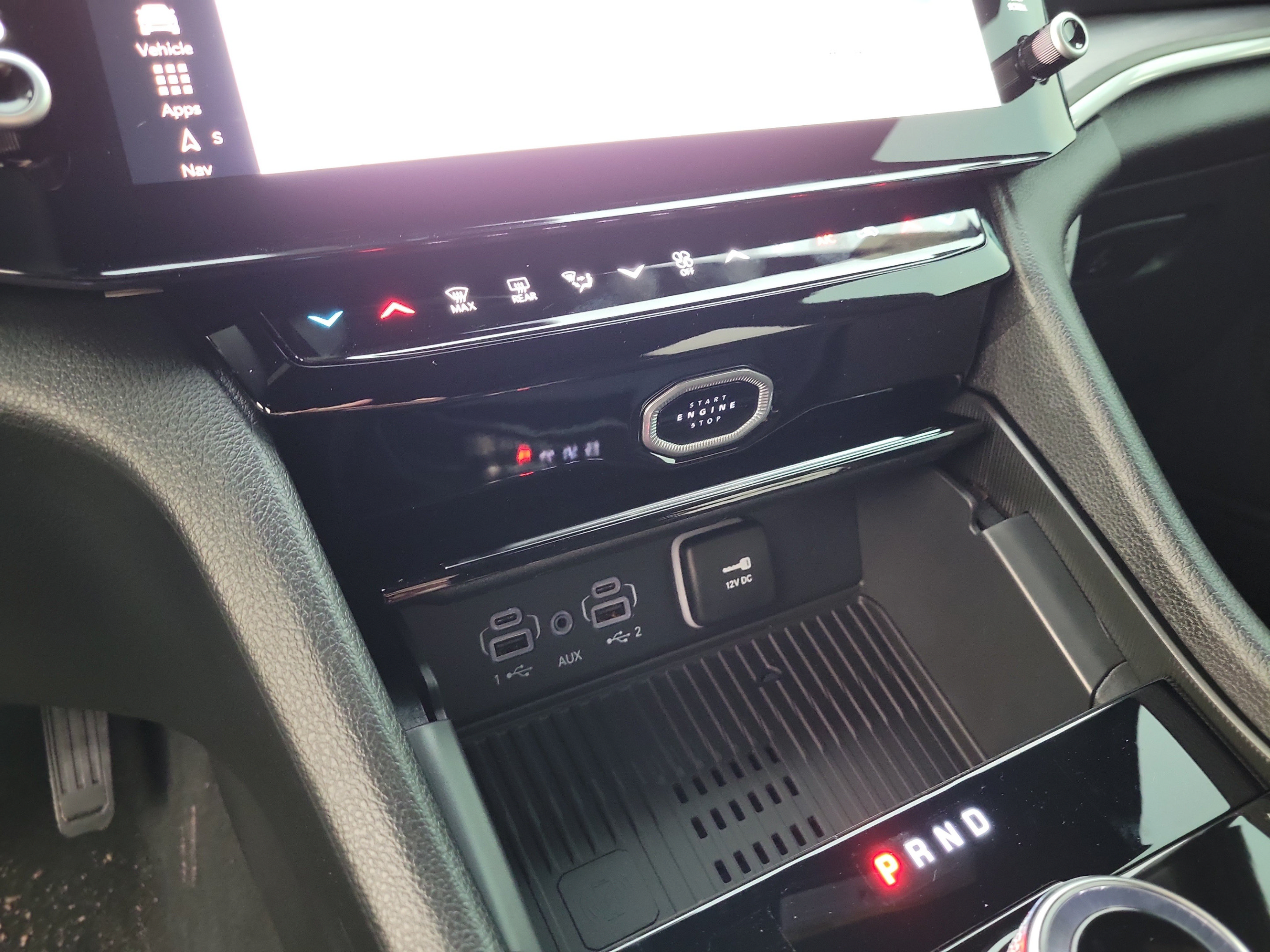 New 2027 Jeep Grand Cherokee Altitude RWD image 18