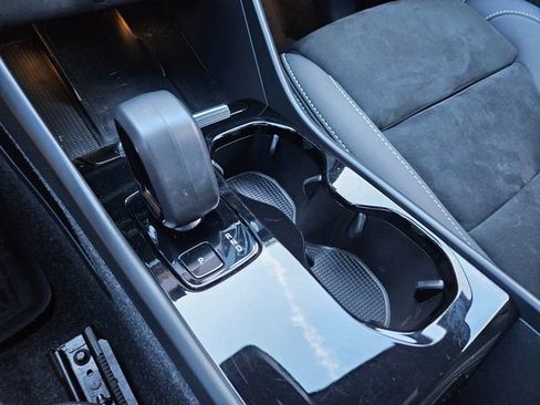 Used 2023 Volvo XC40 Recharge Plus w/ Protection Package Premier AWD/4WD image 27