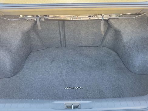 Used 2018 Nissan Altima 2.5 SR w/ SR Special Edition image 33