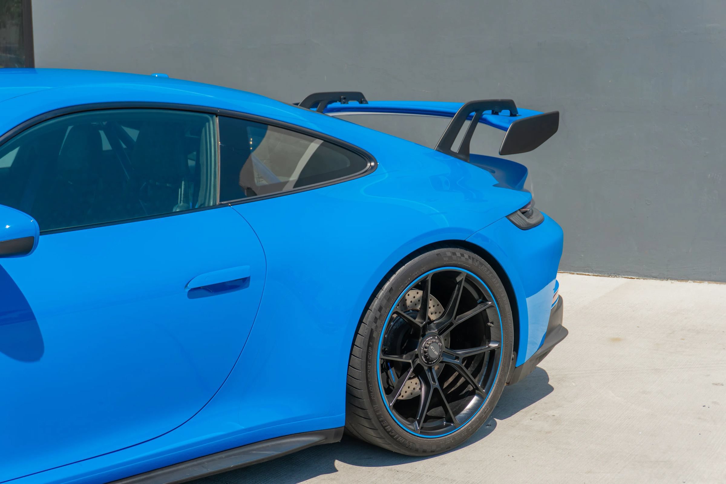 Used 2022 Porsche 911 GT3 RWD image 24