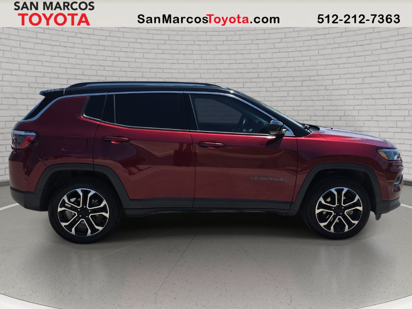 Used 2022 Jeep Compass Limited AWD/4WD image 5