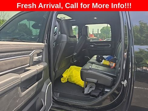 Used 2024 RAM 2500 Laramie w/ Night Edition AWD/4WD image 10