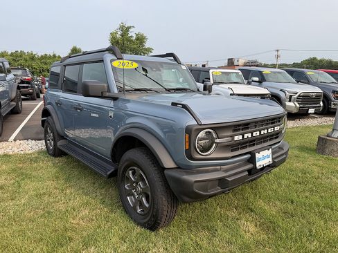 Used 2025 Ford Bronco Big Bend AWD/4WD image 7