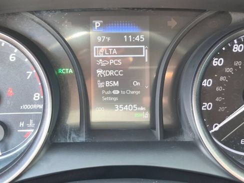 Used 2024 Toyota Camry SE w/ Convenience Package FWD image 33