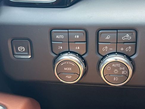 New 2026 GMC Sierra 1500 Denali Ultimate AWD/4WD image 22
