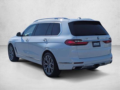Used 2021 BMW X7 xDrive40i w/ Premium Package image 7