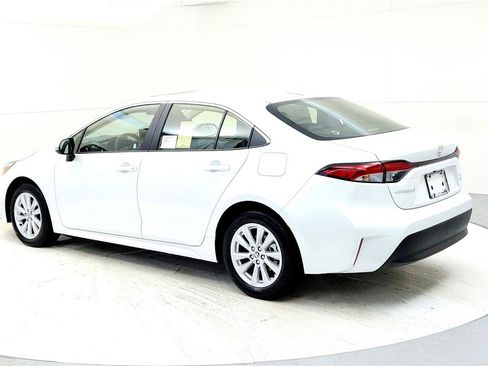 New 2026 Toyota Corolla XLE image 4