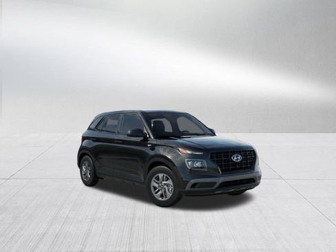 New 2026 Hyundai Venue SE FWD image 2