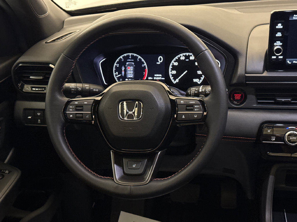 Certified 2025 Honda Pilot TrailSport image 14