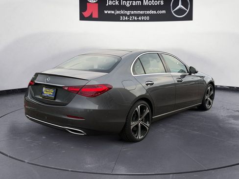Used 2023 Mercedes-Benz C 300 Sedan image 5