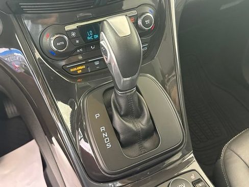 Used 2015 Ford Escape Titanium w/ Equipment Group 301A FWD image 21