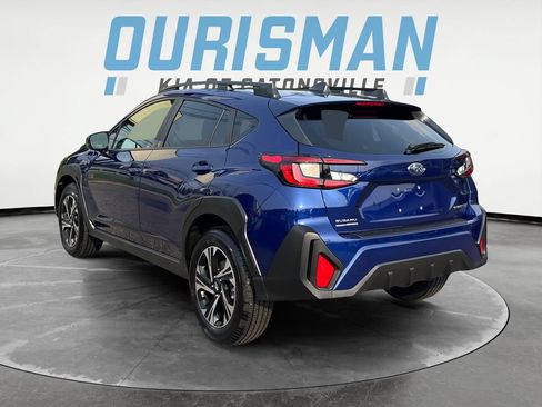 Used 2025 Subaru Crosstrek 2.5i Premium AWD/4WD image 4
