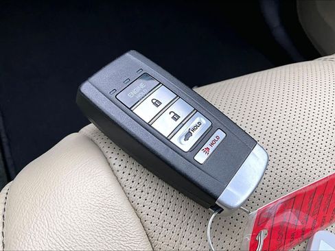 Used 2019 Acura MDX FWD w/ Advance Package image 14