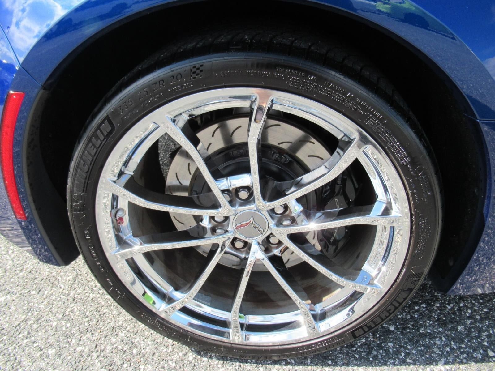 Used 2017 Chevrolet Corvette Grand Sport RWD image 9