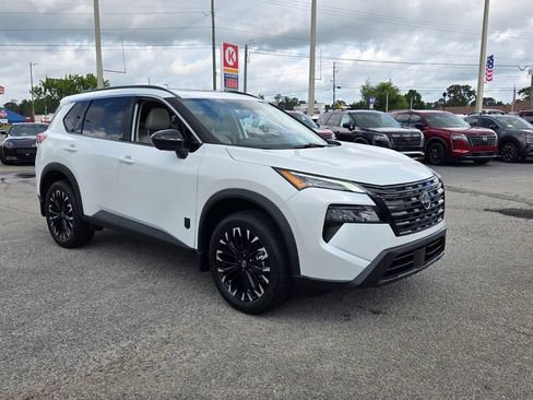 New 2026 Nissan Rogue Dark Armor FWD image 15