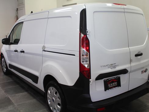 Used 2023 Ford Transit Connect XL image 4