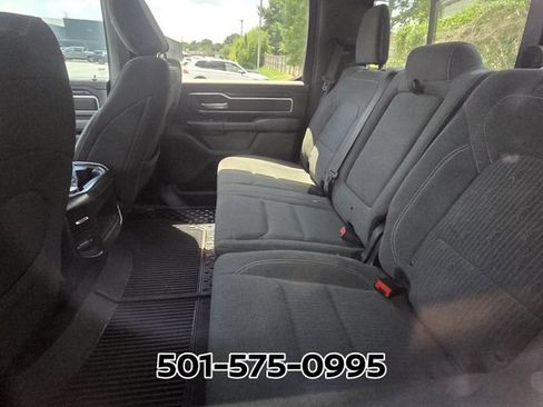 Used 2019 RAM 1500 Big Horn AWD/4WD image 11