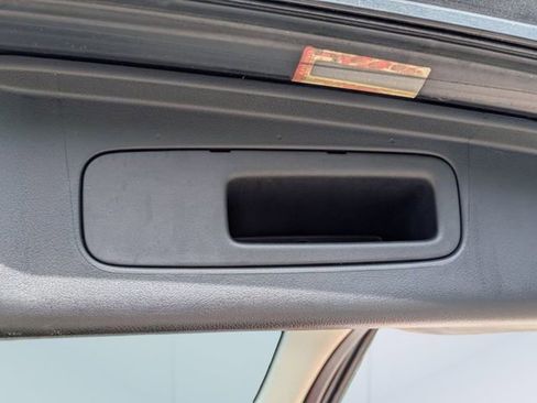 Used 2016 Honda CR-V LX image 15