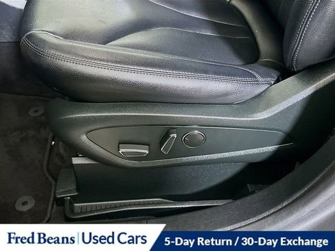 Used 2022 Lincoln Nautilus AWD w/ Premium Package image 21