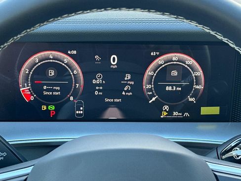 New 2026 Volkswagen Tiguan SE image 23