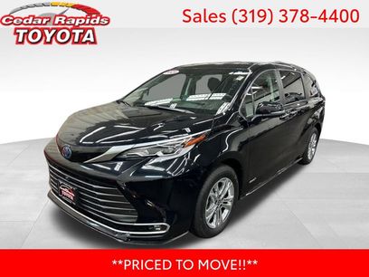 Certified 2021 Toyota Sienna Platinum