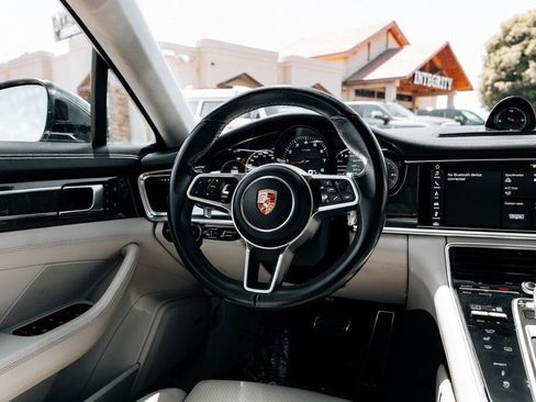 Used 2017 Porsche Panamera 4S AWD/4WD image 22