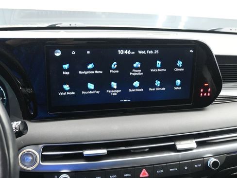 Used 2024 Hyundai Palisade Calligraphy image 13