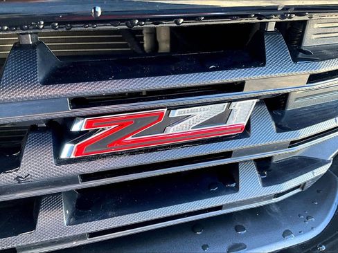 Used 2020 Chevrolet Silverado 1500 LT Trail Boss image 16