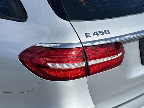 Used 2019 Mercedes-Benz E 450 4MATIC Wagon image 7