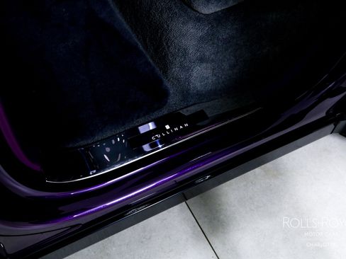 Used 2025 Rolls-Royce Cullinan image 25