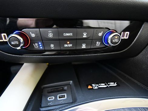 Used 2023 Buick Enclave Avenir w/ Trailering Package, 5000 lbs. AWD/4WD image 30