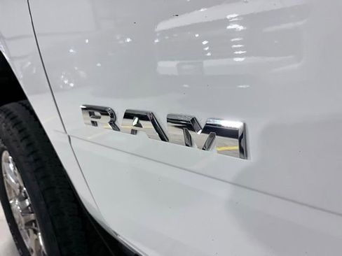 Used 2024 RAM 2500 Laramie w/ Safety Group AWD/4WD image 32