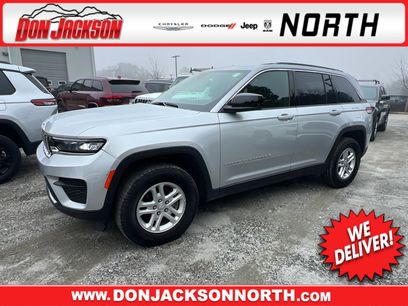 Used 2024 Jeep Grand Cherokee Laredo w/ Trailer Tow Package