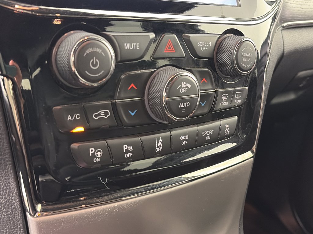 Used 2019 Jeep Grand Cherokee High Altitude AWD/4WD image 21